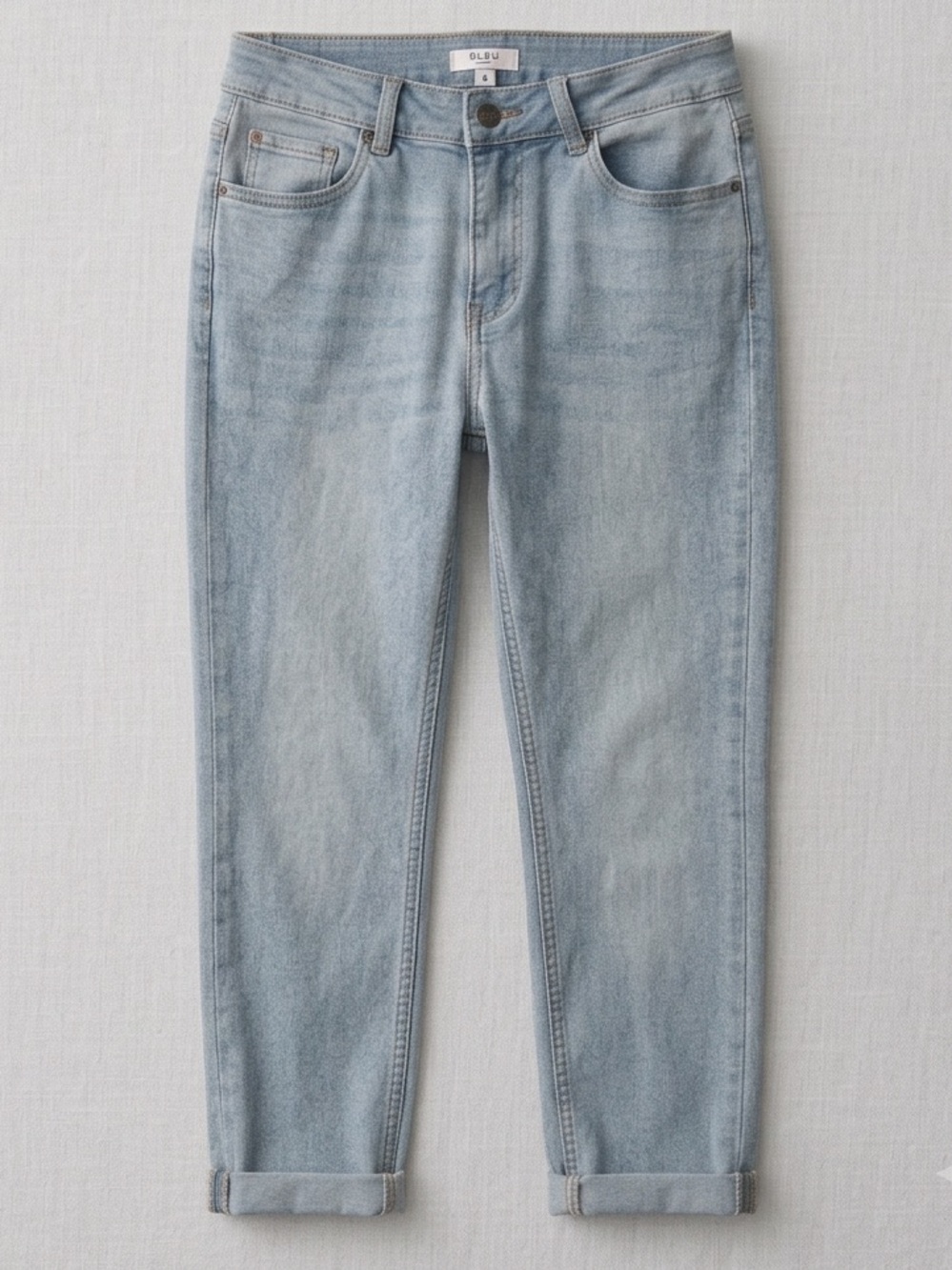 Bleu Women’s Light Wash Straight Leg Jeans Cuffed Hem Denim Size 4